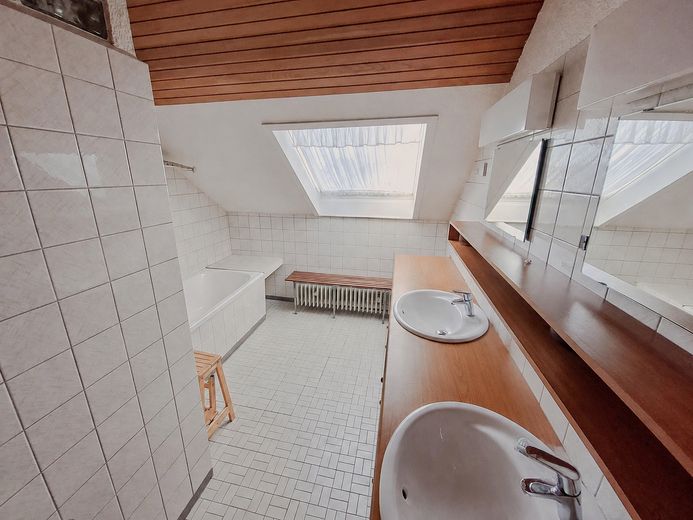 PROVISIONSFREI | FAMILIENIDYLL AM WENDEHAMMER | TRAUMGARTEN, WINTERGARTEN & 2 GARAGEN – Foto 32