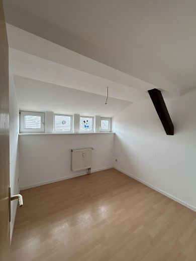4-Raum DG-Appartment, offene EB-Küche & Panoramaterrasse – 3. SchlafZimmer/KinderZimmer