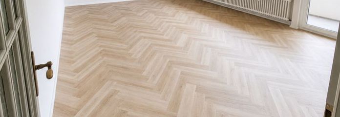 Piso en propiedad renovado con materiales de alta calidad y logia en una ubicación elevada privilegiada de Trier-Olewig