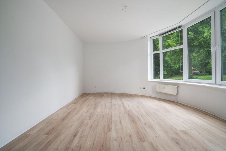 Bezugsfertige 2 Raumwohnung mit optimalem Grundriss am Wall in Greifswalder Innenstadt – Individueller Schnitt