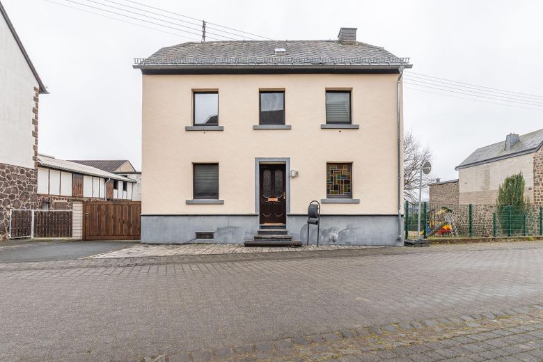 Haus 1