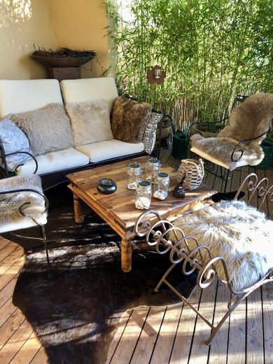 Schöne 2 Zimmer-Gartenwohnung in Ruhiger Lage – Terrasse