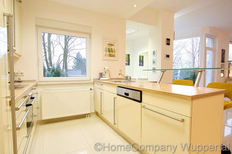 Großzügige Komfortwohnung mit Wellnessbad, Terrasse und DSL – 0794773e3ae7e0bf5ce82b759467ee97a8ee6827.jpg