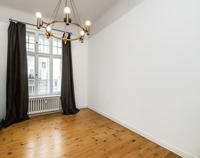 helle Altbau Wohnung in ruhiger, familienfreundlicher Westend Lage Berlins – Schlafzimmer 2
