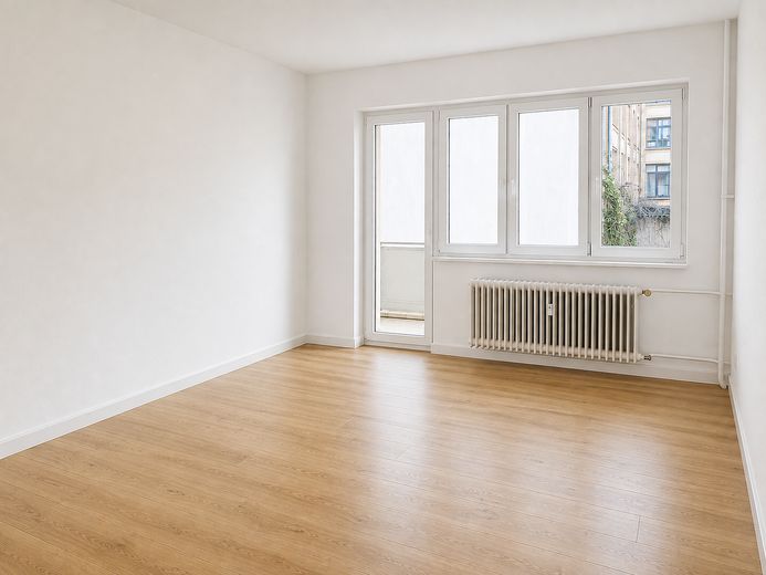 ERSTBEZUG: 2 Zimmer Wohnung im Bergmannkiez – mit zwei Balkonen – Beispiel Bild nach Sanierung