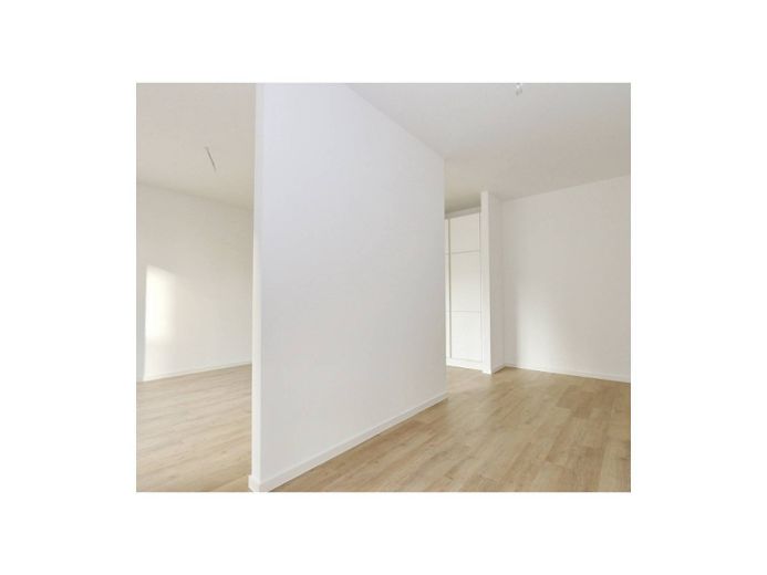 Komfortable 1,1 Zimmer Wohnung mit Einbauküche und Balkon – Ansicht II: Schlafzimmer
