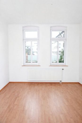 Vermietete Eigentumswohnung im beliebten Norden von Halle! – Wohnzimmer