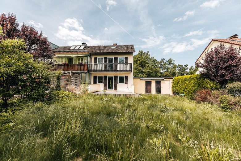 Traumhaftes Gartengrundstück 507qm Nähe Isarhochufer in Pullach mit großem Potential – Haus Gartenansicht 2