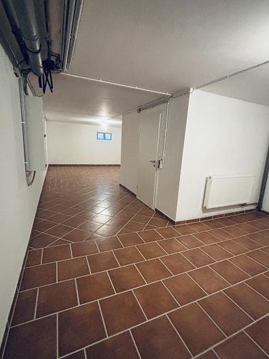 Stilvolles Reiheneckhaus mit Garage Stellplatz und ausgebautem Dachbereich mit Badezimmer – Foto 24