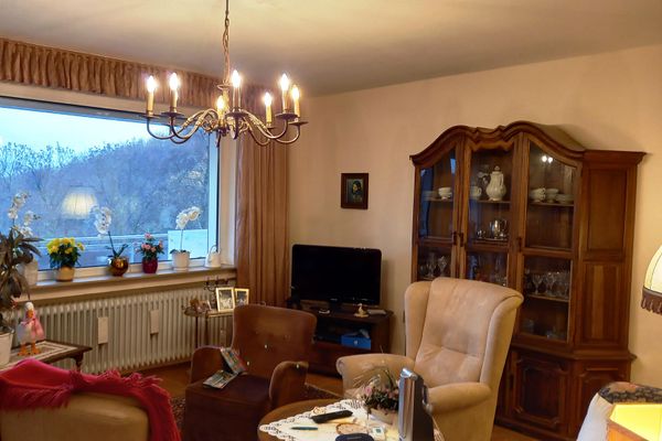 sonnige Wohnung mit Weitblick