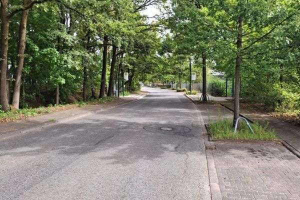 Gewerbegrundstück zu verkaufen