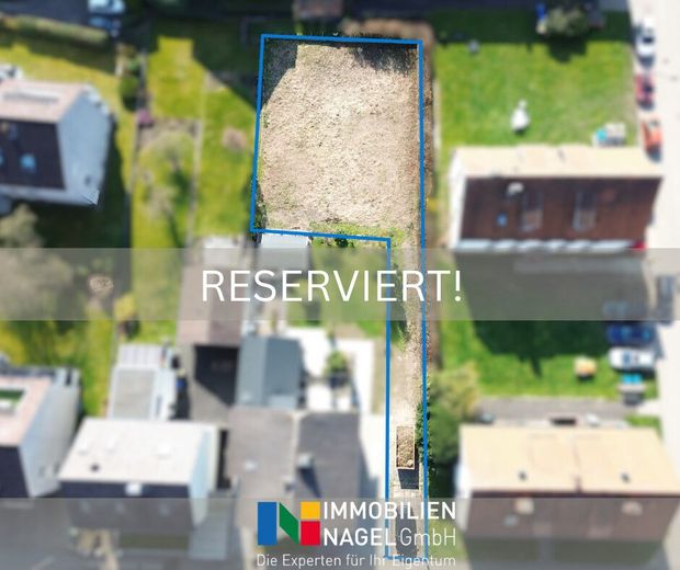 Die seltene Gelegenheit: Bauplatz in der Südstadt in zweiter Reihe mit eigener Zufahrt – RESERVIERT!