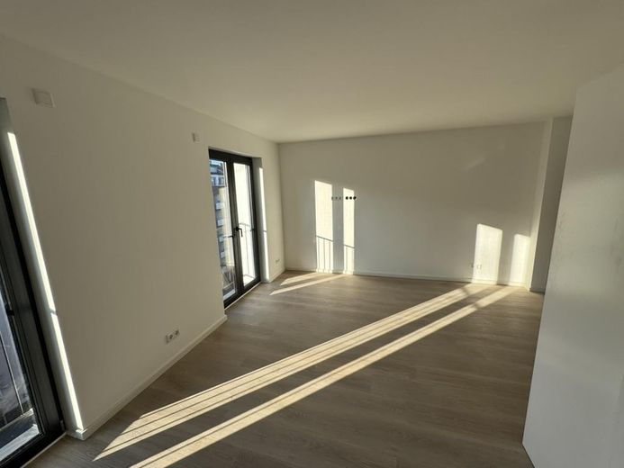 Erstbezug nach Kernsanierung 1-Zimmer Apartment mit EBK – Wohnraum 2