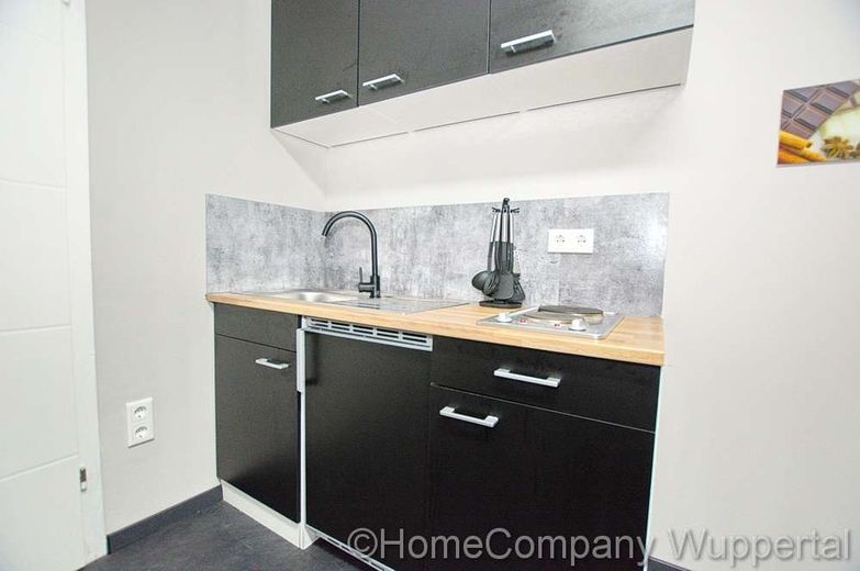 Großzügiges Apartment mit DSL und guter Infrastruktur in Wuppertal-Wichlinghausen – a4853acbd2d59df73e2ab90192f3f2e6ee9fd5b2.jpg