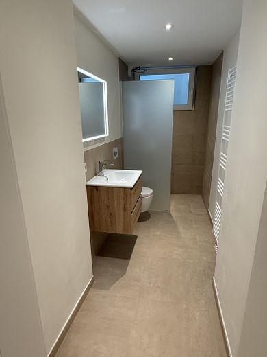 4 Zimmer Wohnung Nauwieser Viertel – Badezimmer