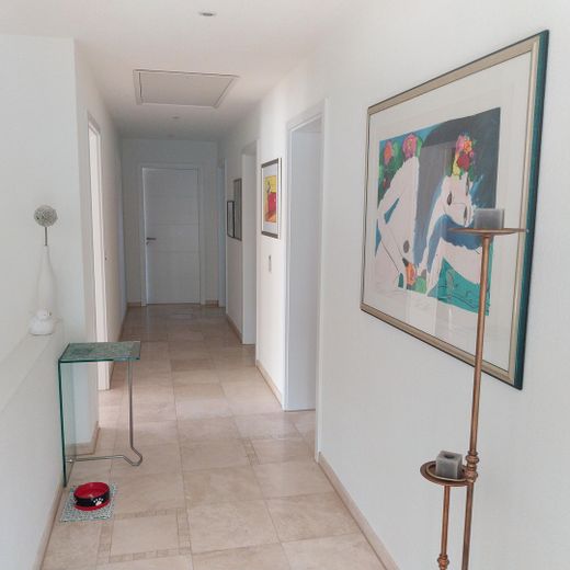 Großzügiges Einfamilienhaus im exklusiven Villenstil (privater Anbieter) – Foto 13