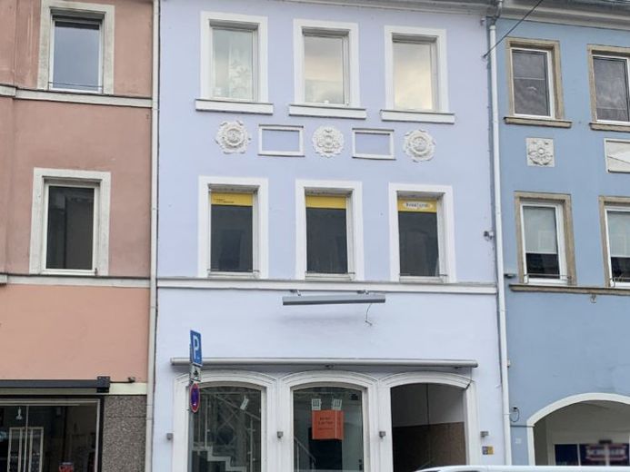 Ideale Kapitalanlage: vermietetes, teilsaniertes Wohn- & Geschäftshaus in Innenstadtlage - Denkmalschutz – फोटो 1