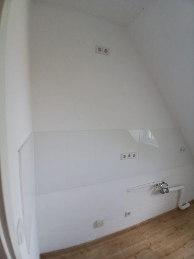 2-Zimmer Wohlfühloase mit Stellplatz im Grünen – Küche