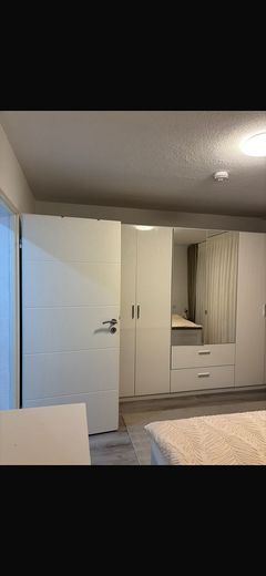 Reformada integralmente y moderna: apartamento de 2 habitaciones con cocina equipada y garaje propio en Gärtringen – Foto 18