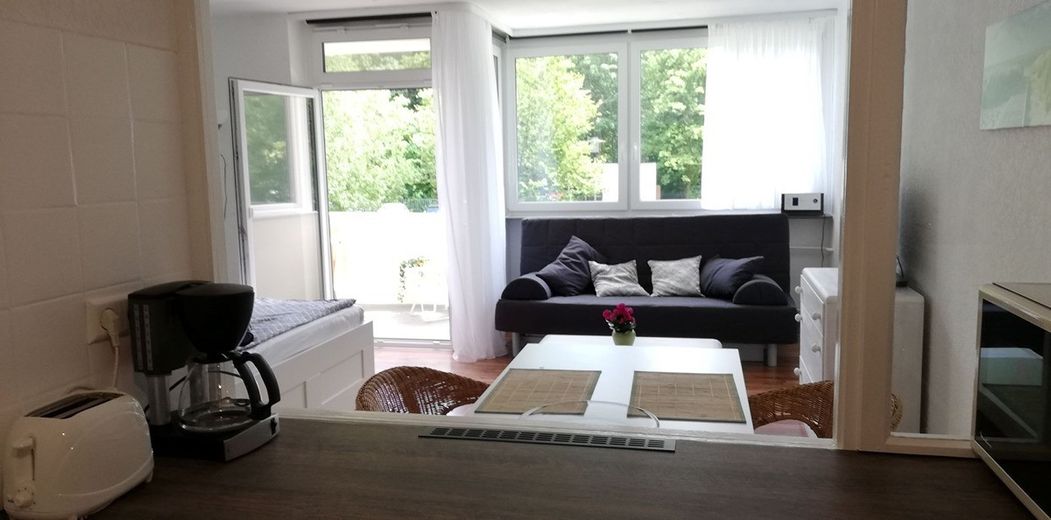 Fully equipped apartment, central city location near the hospital, immediately available, private sale – Foto 4