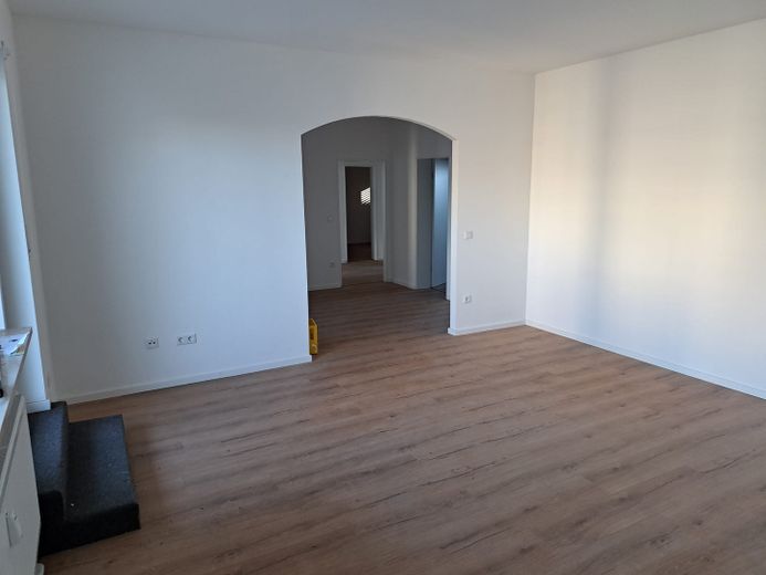Attico in posizione centrale – Wohnzimmer