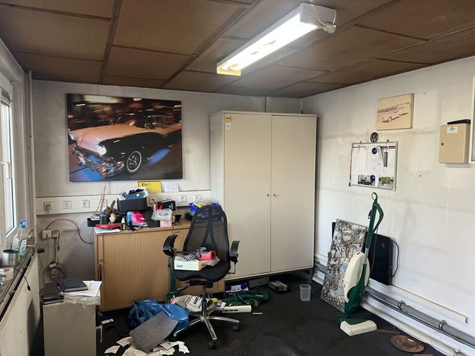 Gewerbeobjekt Zentrumsnah in Cottbus in Mischgebiet mit Wohnpotenzial. – Büro