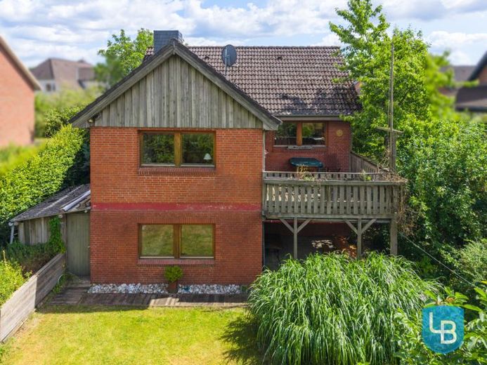 Viel Platz für die ganze Familie – Einfamilienhaus mit Potenzial in Feldrandlage – Foto 1
