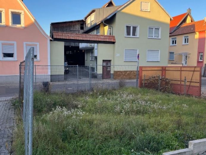 Ihr Platz für Ihren neuen Wohntraum–Baugrundstück in ruhiger,attraktiver Lage im Herzen der Südpfalz – Foto 1