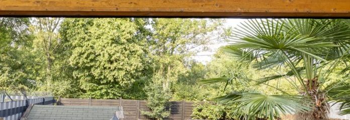 Sofort verfügbar !110qm große Erdgeschosswohnung mit 2x Terrassen, eigenen Garten und PKW Stellplatz