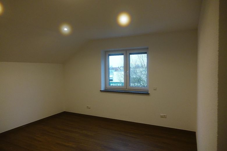 Wonen als in een penthouse: galerij, open haard en enorme leefruimte – Foto 22
