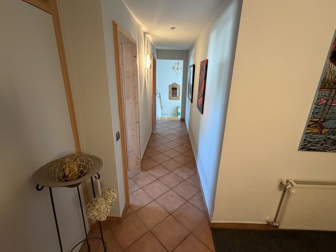 Haus mit Zukunft! Zwei separate Wohnungen - getrennte Eingänge. Attraktive Möglichkeiten! – फोटो 14