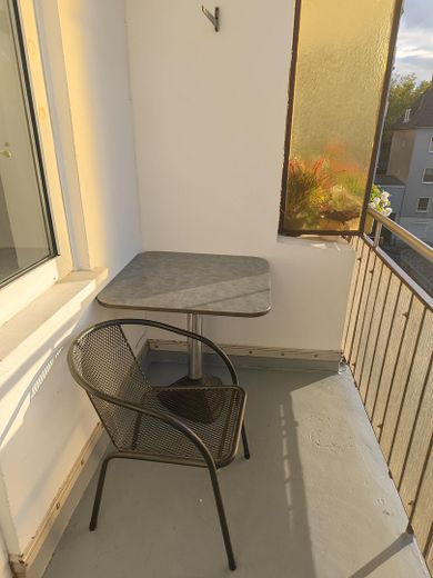 Bochum Şehir Merkezi En İyi Konum ***** Şık döşenmiş ve sakin daire – Balkon