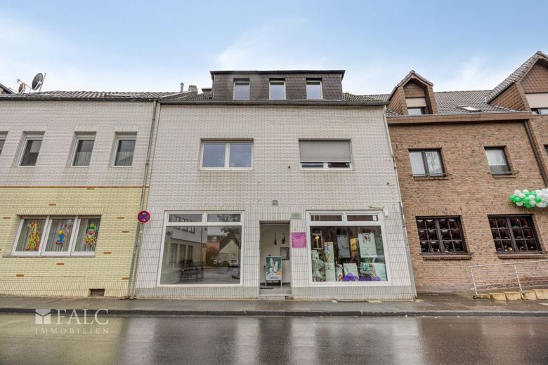 Wohn- und Geschäftshaus in Bonn-Nähe - Kapitalanlage mit zusätzlichem Vermietungspotenzial – Frontansicht