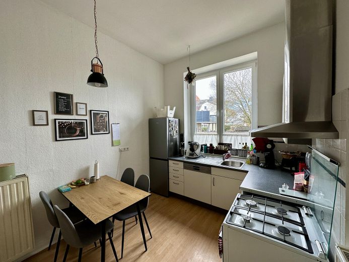 Großzügige 4-Zimmer-Altbauwohnung im 3. OG mit Weitblick über Osnabrück – Foto 6