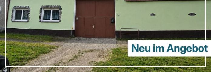 Ein Hof mit viel Nebengelass und großem Garten