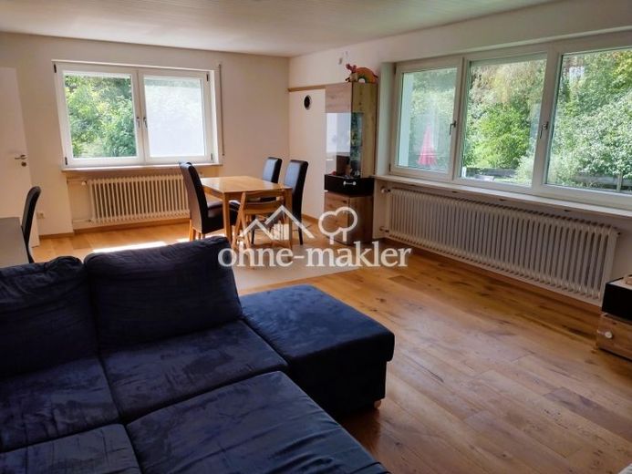 Familienfreundlicher Bungalow mit modernisiertem Wohnbereich und viel Platz im Untergeschoss – Foto 1