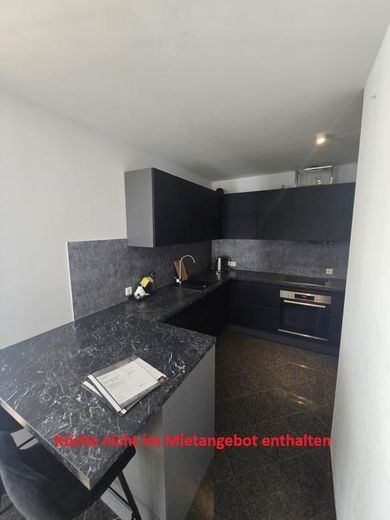 Penthouse-Wohnung mit Blick auf den Markt – Küche (nicht enthalten)
