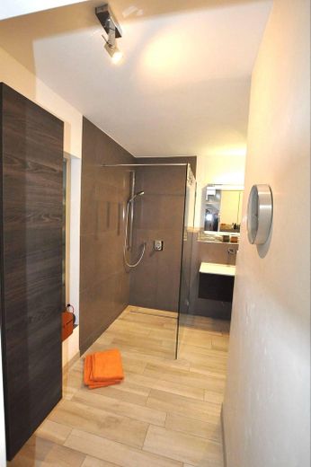 Attico esclusivo in posizione privilegiata con vista sul parco sud – Badezimmer