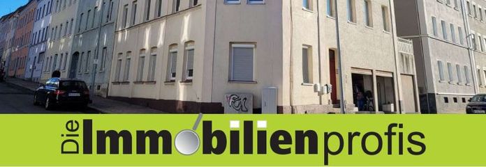 Hof: Teilrenoviertes Mehrfamilienhaus zwischen Innenstadt und Hochschulen