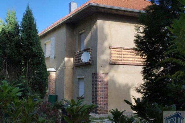 ¡Se buscan manitas! - Casa residencial con garaje doble, pabellón de jardín y gran parcela