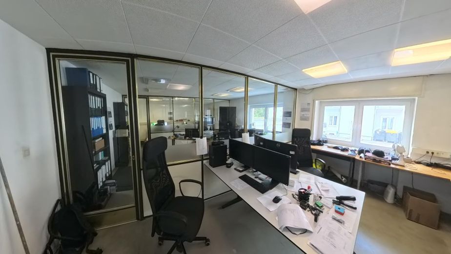 Office and Warehouse in Cologne-Mülheim – Büro EG