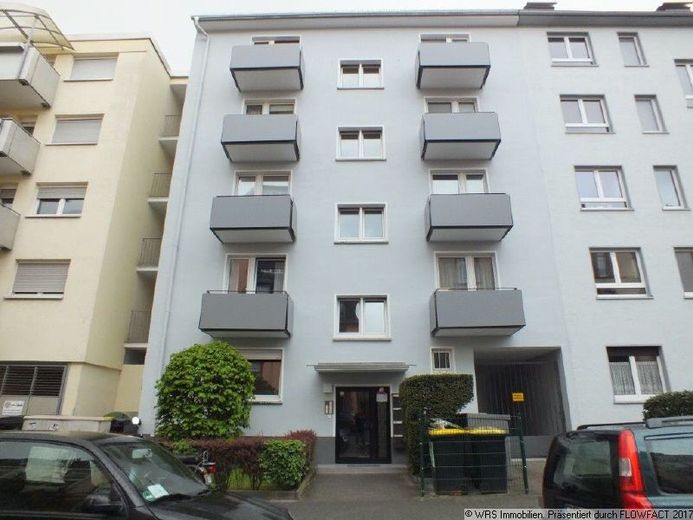 WRS Immobilien - 1 Zimmer Wohnung in Bornheim mit Balkon und Kochnische - Erstbezug nach Sanierung – Frontansicht