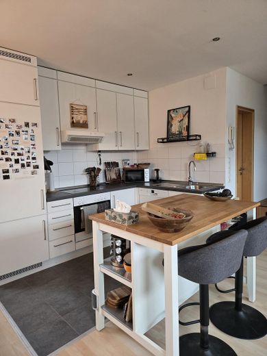 Küche mit Kücheninsel