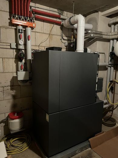 UG_Neue_Öl_Brennwertheizung