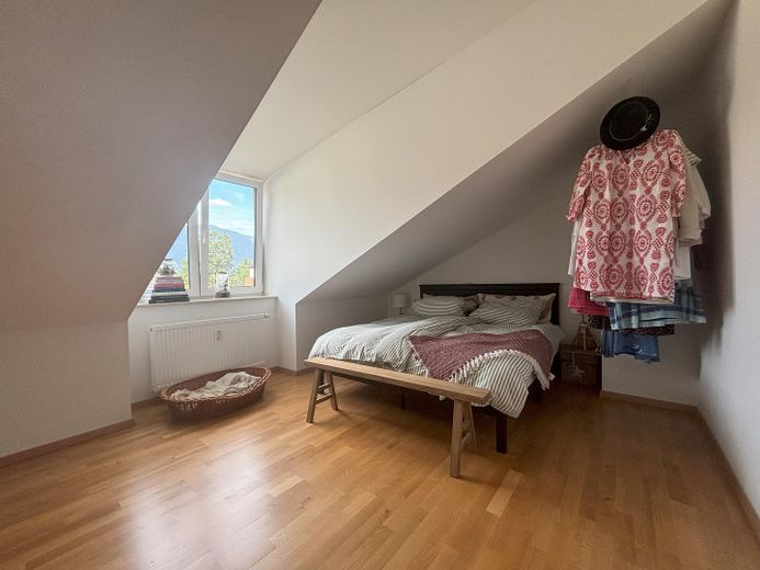Schlafzimmer Bild 1