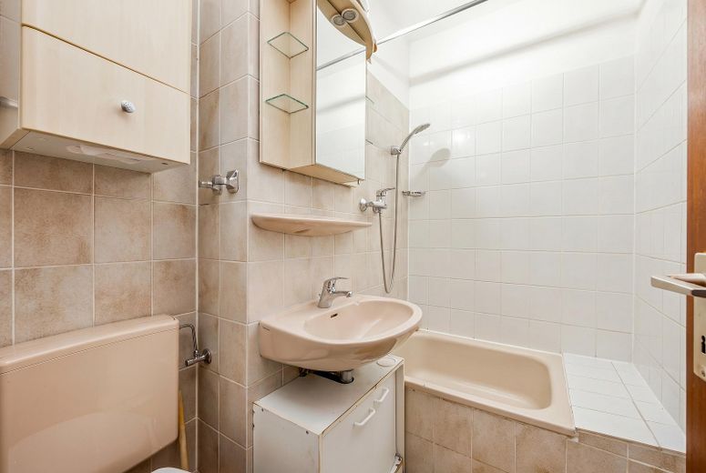 Kapitalanlage mit 6,5% Rendite o. Studentenwohnung fürs eigene Kind 1Zi.-Wohg. frei ab 1.11.26 #3007 – Badezimmer