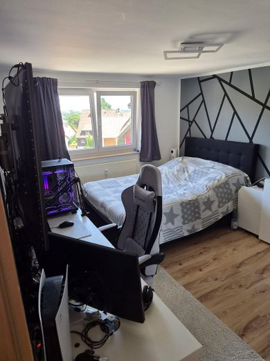 3-Zi. Wohnung im Herzen von Loßburg – Wohnzimmer1