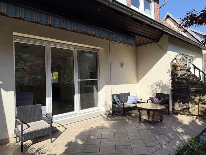 Terrasse mit Markise
