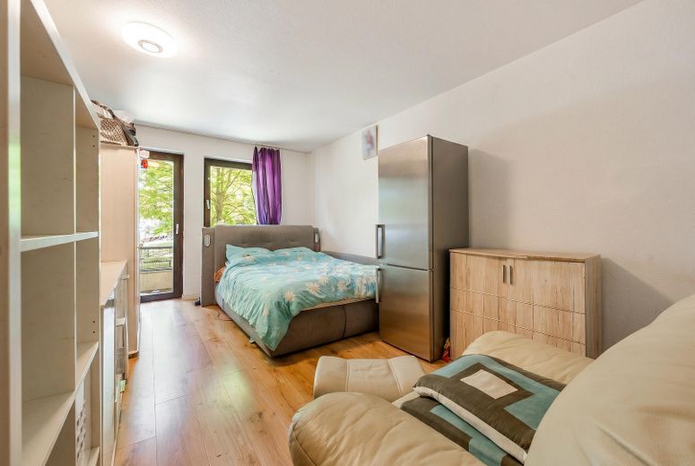 Kapitalanlage mit 6,5% Rendite o. Studentenwohnung fürs eigene Kind 1Zi.-Wohg. frei ab 1.11.26 #3007 – Wohn-Schlafbereich