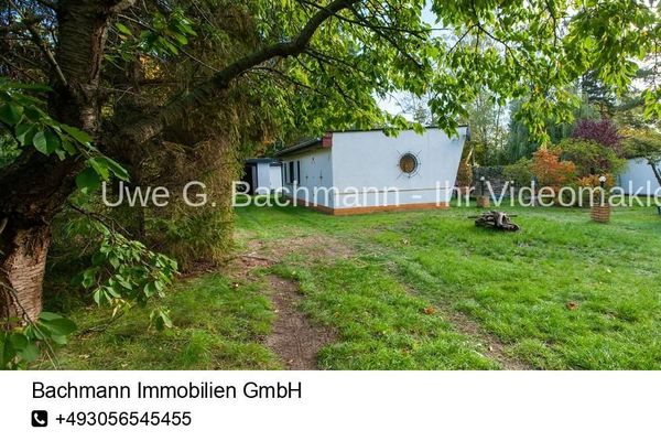 BERNAU vicino a BERLINO / Eichwerder: terreno edificabile residenziale di 1690 m² edificabile con 2 case unifamiliari!
